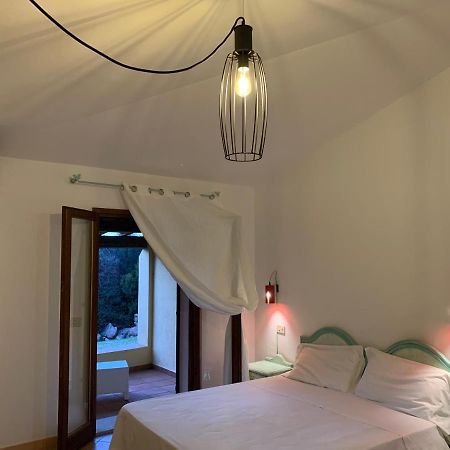 Godo Beach Hotel Baja Sardinia Exterior photo